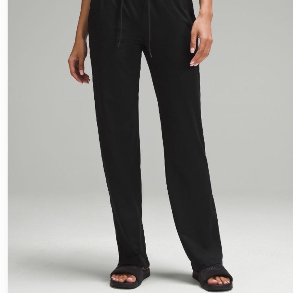 Lululemon soft jersey straight- leg mid rise pant
